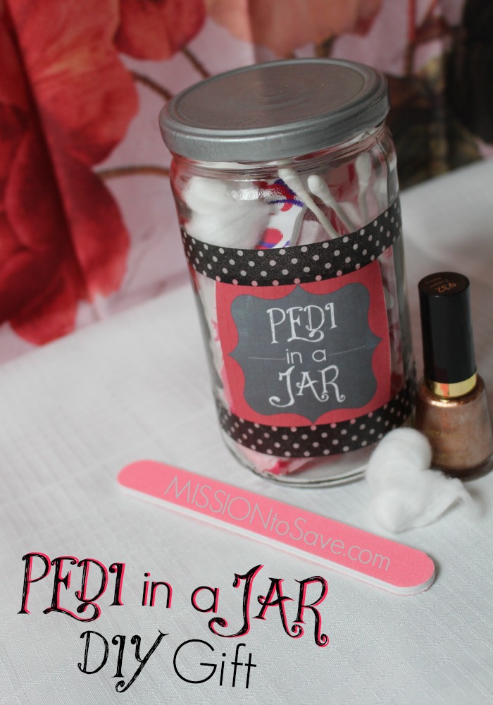 How to Make a DIY Pedi in a Jar Gift (Including Free Printable Tags) - MISSION: to Save