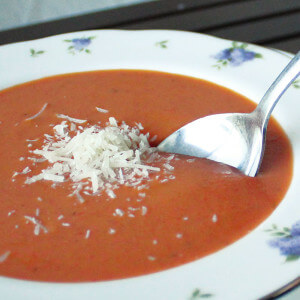 Creamy Roasted Red Pepper & Tomato Soup from dishesanddustbunnies.com