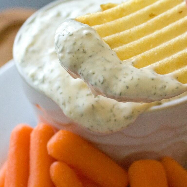 Easy Dill Dip from dishesanddustbunnies.com