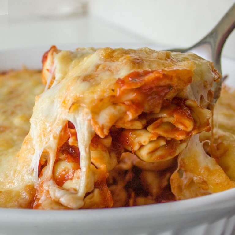 Baked 3 Cheese Tortellini from dishesanddustbunnies.com