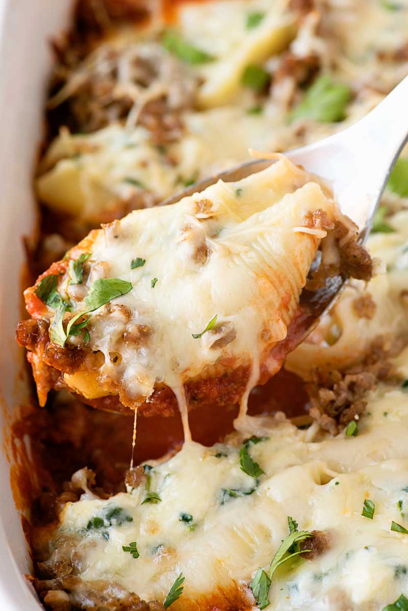 Sausage & Spinach Stuffed Shells from Homemade Hooplah