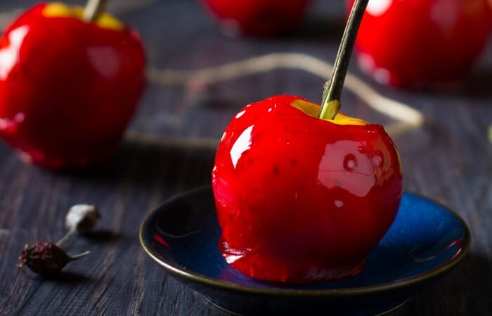 Red Hot Candy Apples from Nerdy Mamma