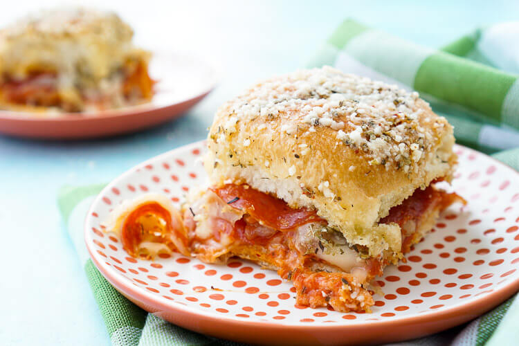 Easy Pizza Sliders from Sugar and Soul