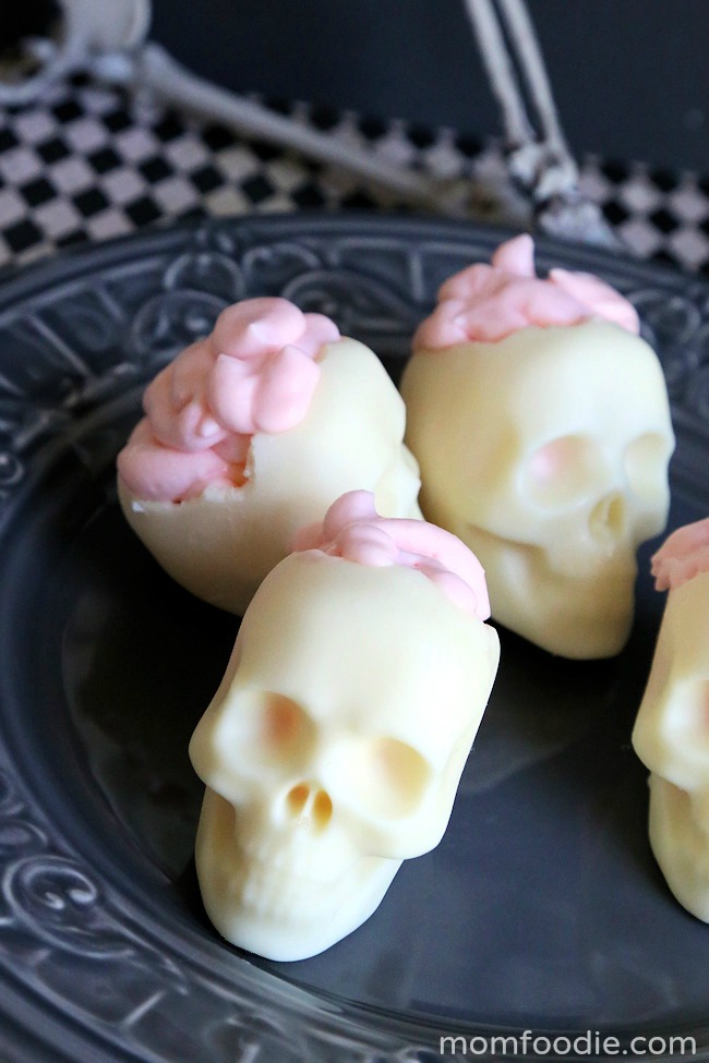 Pink Brain Mousse in White Chocolate Skulls - Halloween Dessert from Mom Foodie