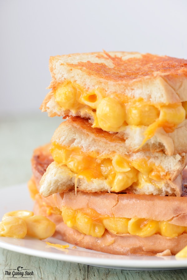 Grilled Macaroni and Cheese Sandwiches from The Gunny Sack