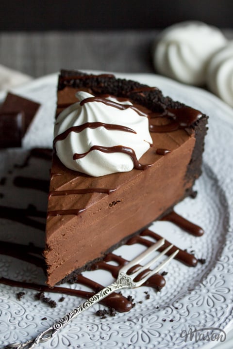 How to make the BEST No Bake Chocolate Cheesecake from Kitchen Mason