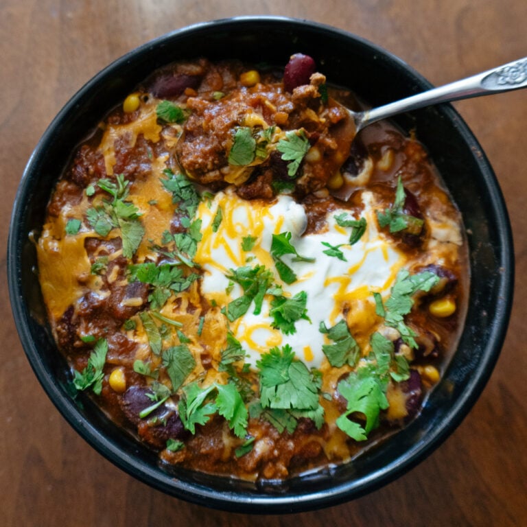 Easy Classic Homemade Beef Chili – Instant Pot, Slow Cooker or Stovetop