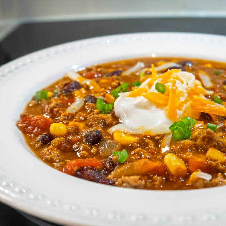 Homemade Chili Easy and Classic Recipe! Dishes & Dust Bunnies