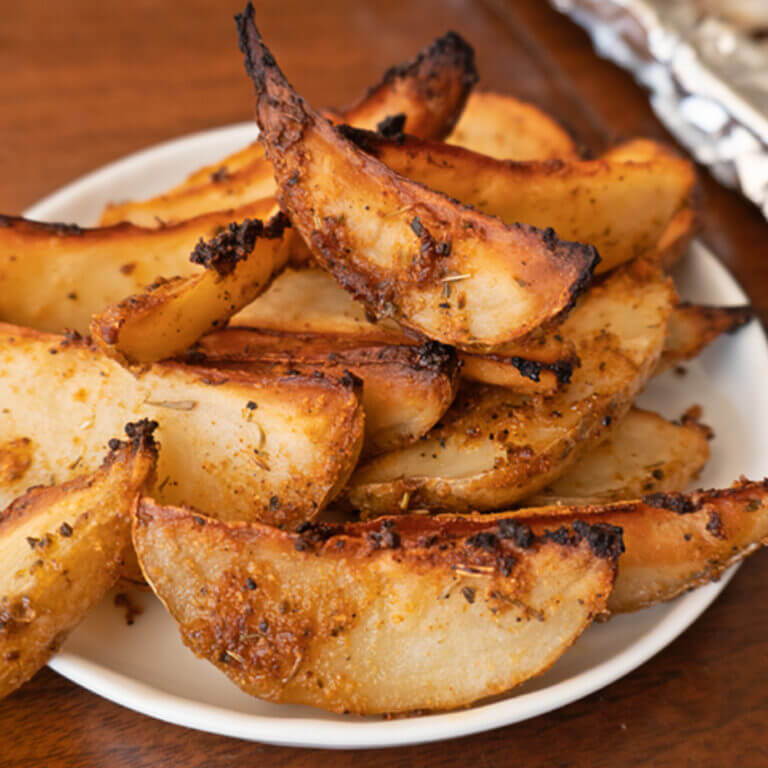 Pub Style Crispy Oven Baked Potato Wedges