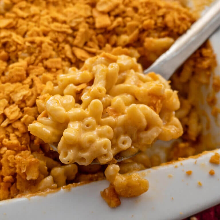 Classic Homemade Baked Mac and Cheese