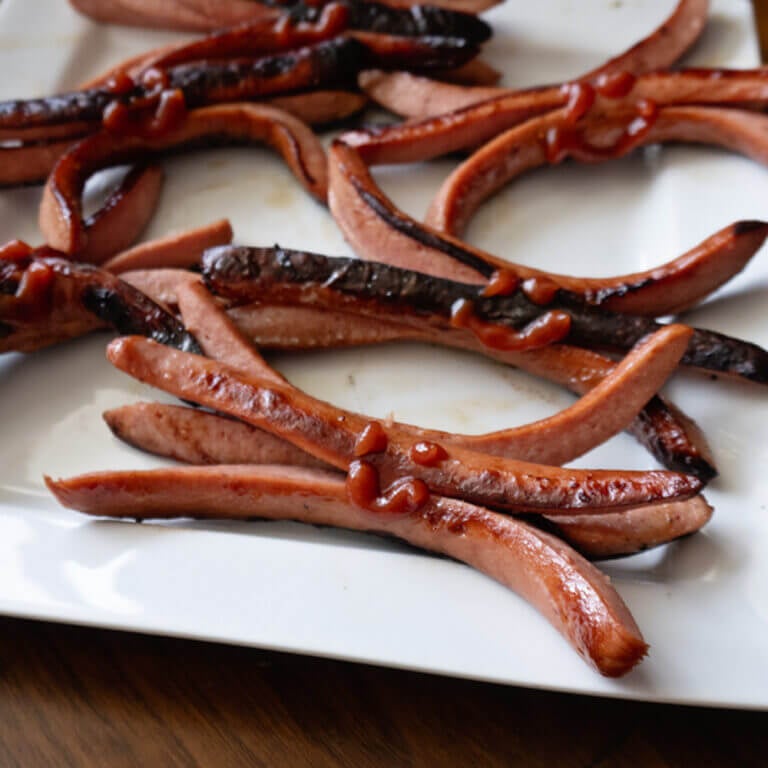 Fun and Easy Spider Dogs Recipe – Perfect for a Halloween Treat or Camping Fun!