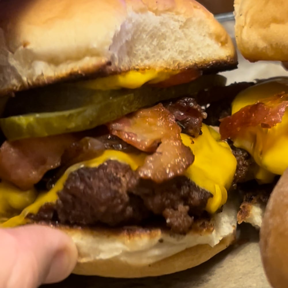 Why the Order of Burger Ingredients Actually Matters